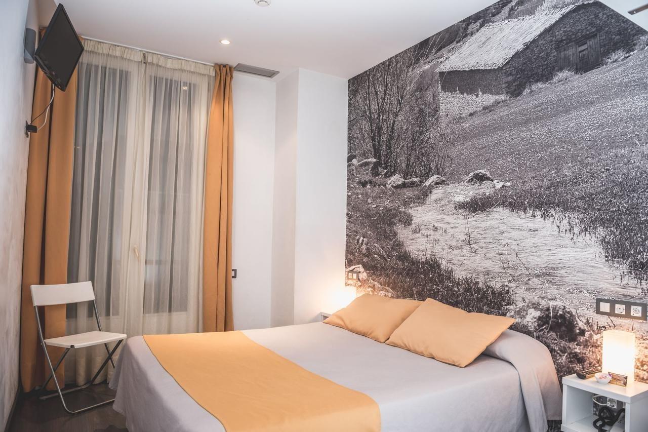 Toc Hotel Las Ramblas Barcelona Exterior foto